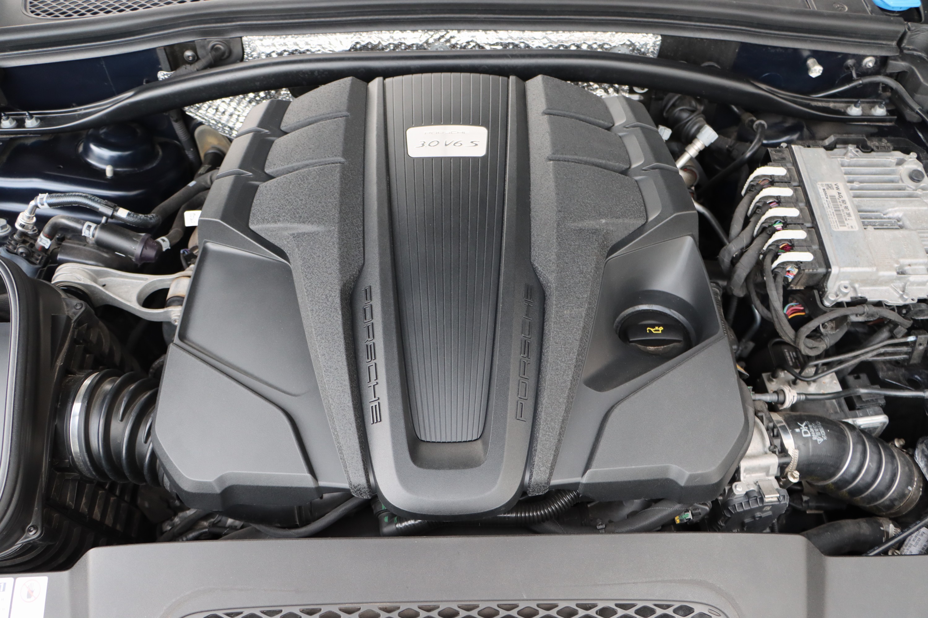 Detail q: Porsche Macan S, Fahrgestellnummer: WP1AB2A5XMLB31766, EZ 01/2021, 1. Hand, Laufleistung ca. 40.300 km, HU 02/2026, 260 kW/354 PS, 6-Zylinder, ...