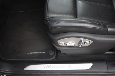 26930768o - Porsche Macan S, Fahrgestellnummer: WP1AB2A5XMLB31766, EZ 01/2021, 1. Hand, Laufleistung ...