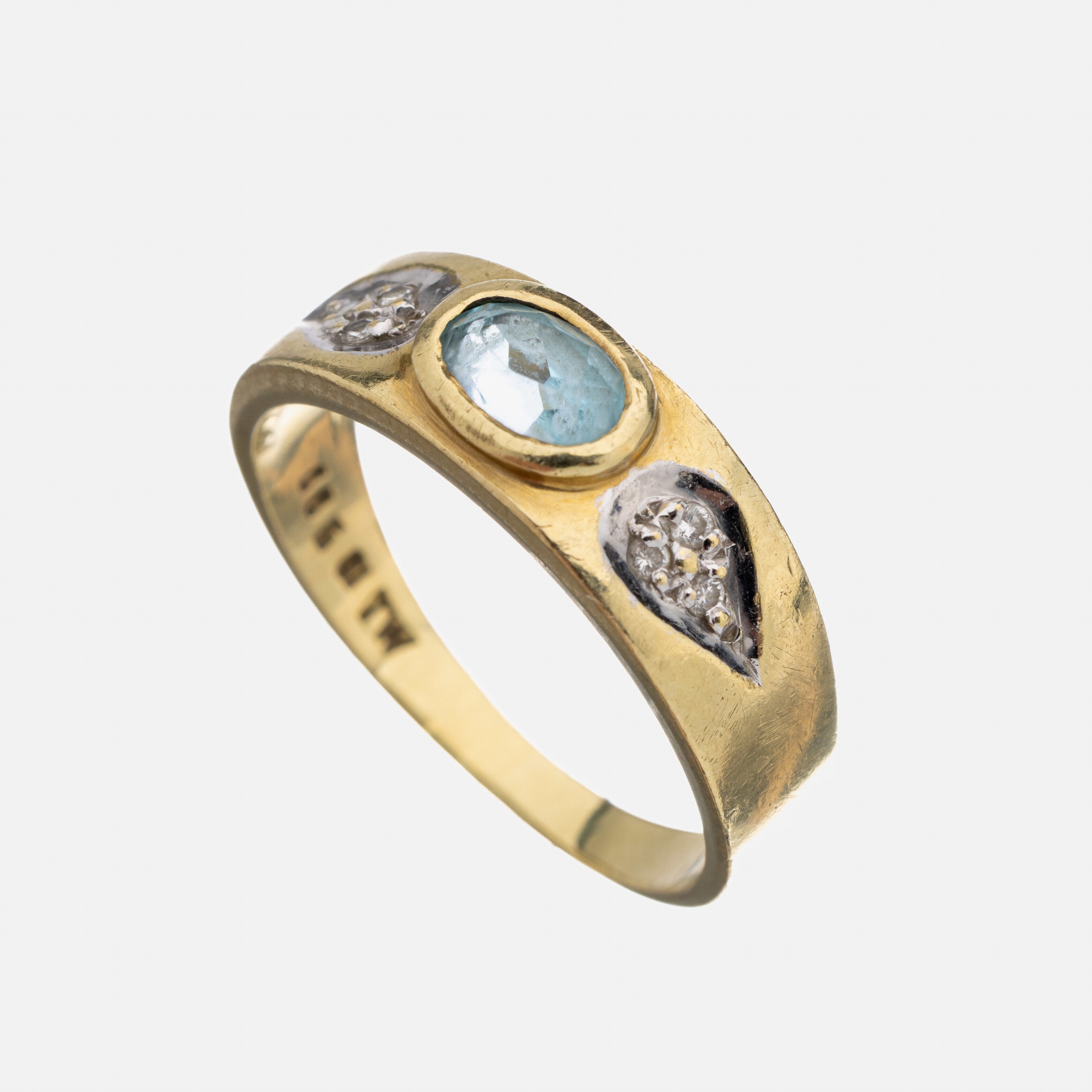 14 kt Gold Aquamarin-Brillant-Ring, GG 585/000, ovalfacett. Aquamarin (min. besch.), kl. Brillanten, RW 53, ca. 4 g