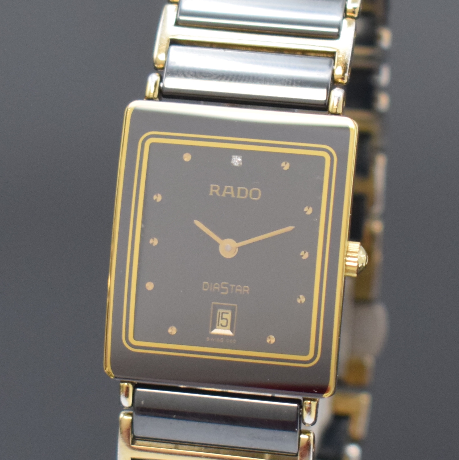 Detail a: RADO Diastar Armbanduhr Referenz 160.0281.3N, Schweiz um 1995, quarz, verg. Geh. inkl. orig. Keramikband m. verg. Zwischengliedern, dopp. Faltschl. ...