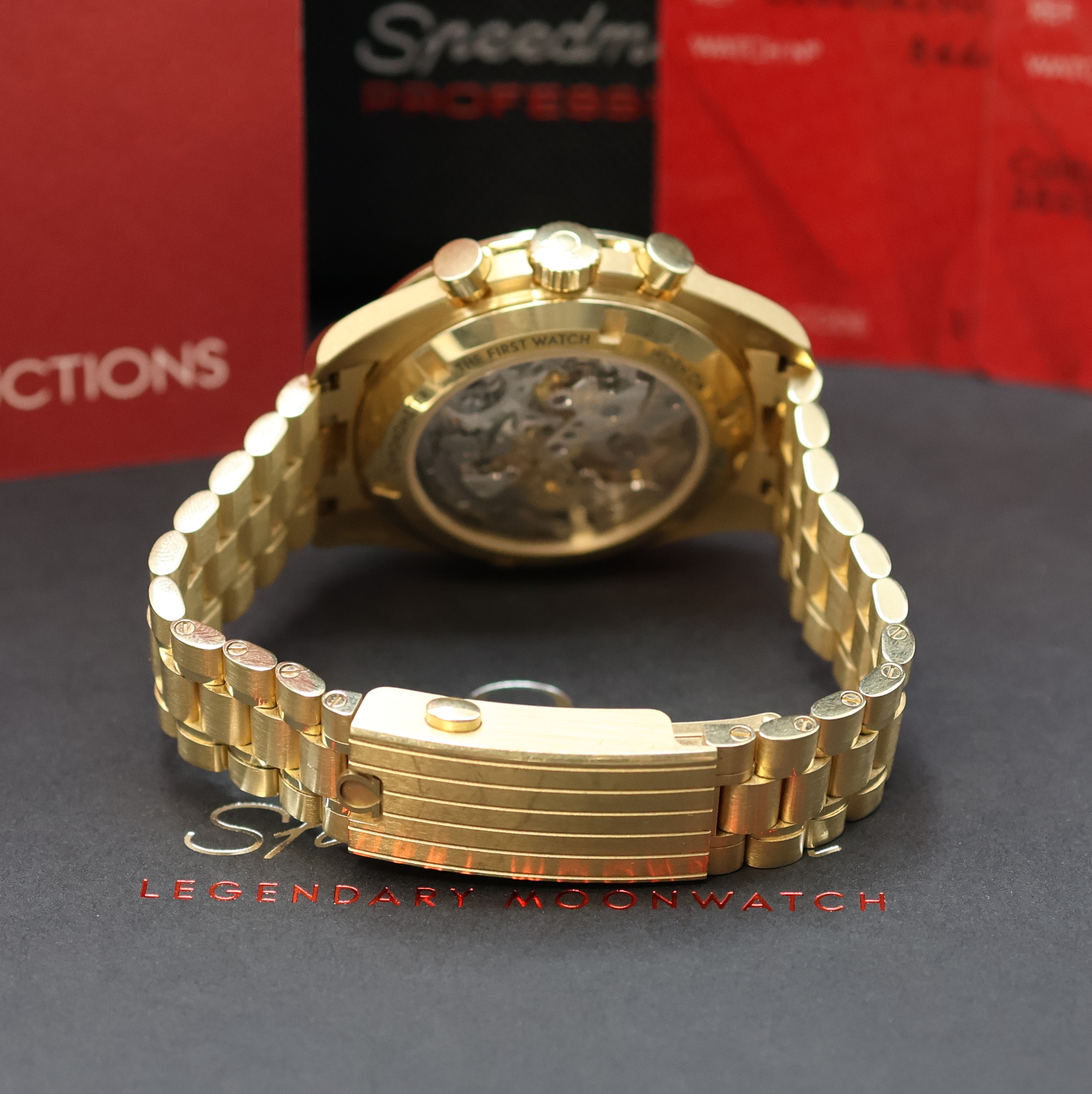 Detail b: OMEGA seltener Armbandchronograph Speedmaster Professional "First Watch Worn On The Moon" Referenz 310.60.42.50.10.001, Handaufzug, ...