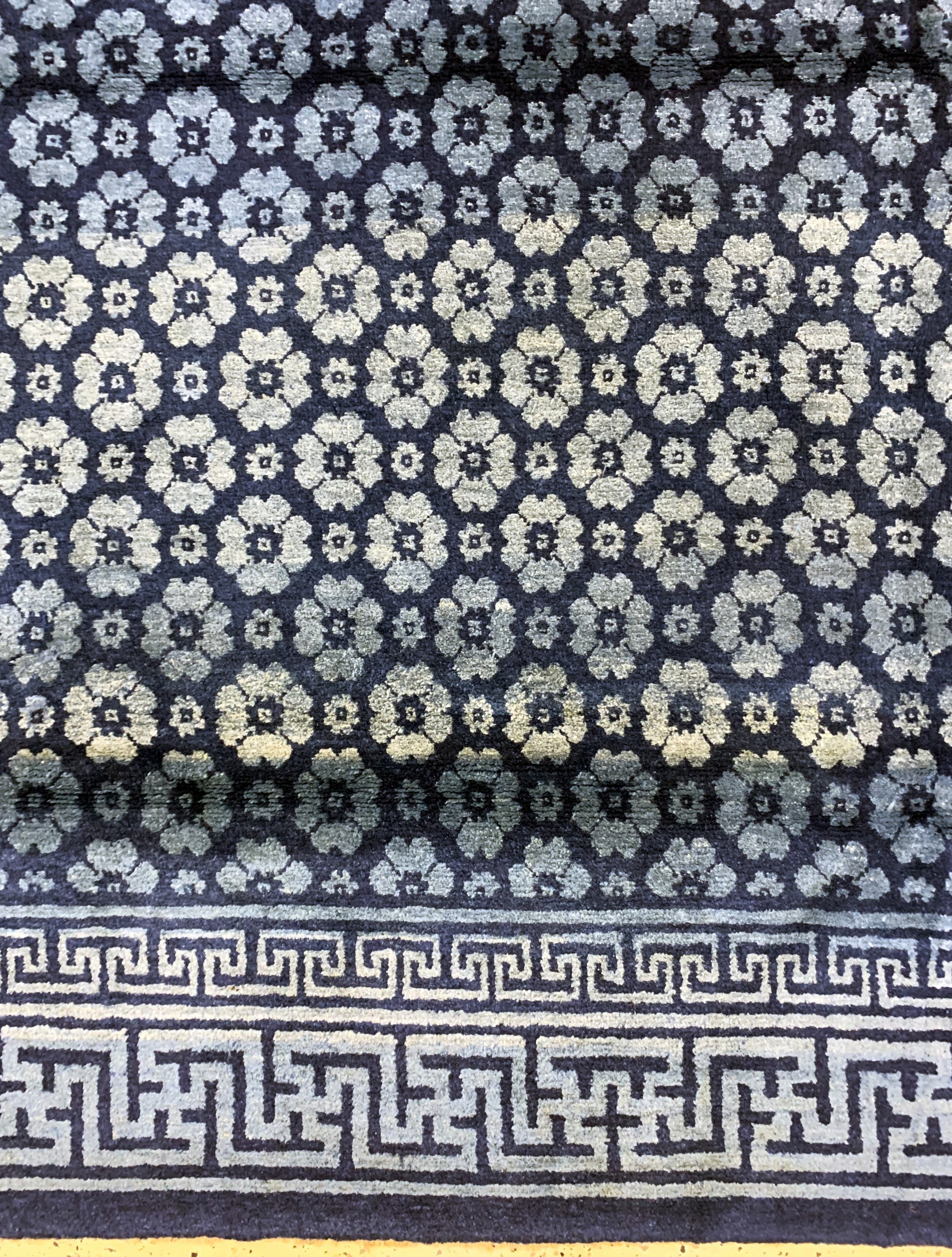 Detail b: Pao Tow antik, China, um 1900, Wolle auf Baumwolle, ca. 180 x 280 cm, EHZ: 2