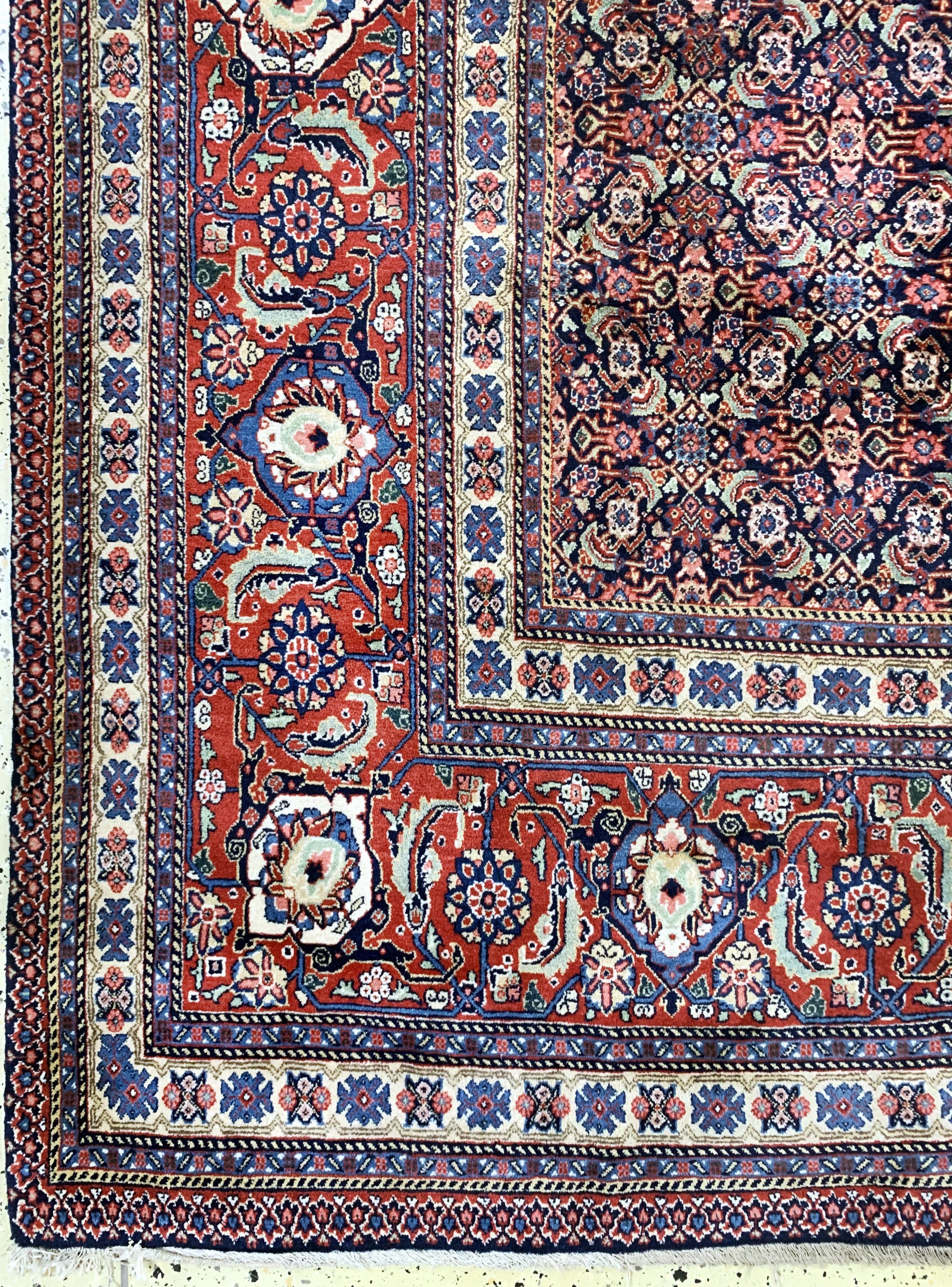 Detail b: Täbriz"Mashaiekhi"alt, Persien, Mitte 20.Jhd, Wolle auf Baumwolle, ca. 408 x 298 cm,EHZ: 2