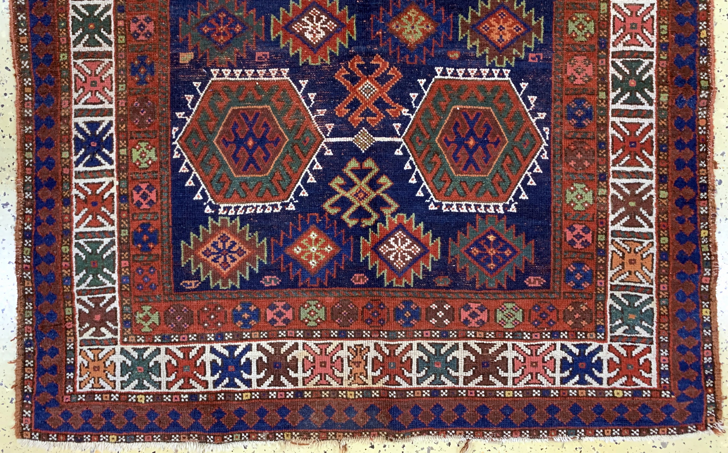 Detail c: Afschar alt, Persien, Anfang 20.Jhd, Wolle auf Wolle, ca. 225 x 133 cm, EHZ: 3