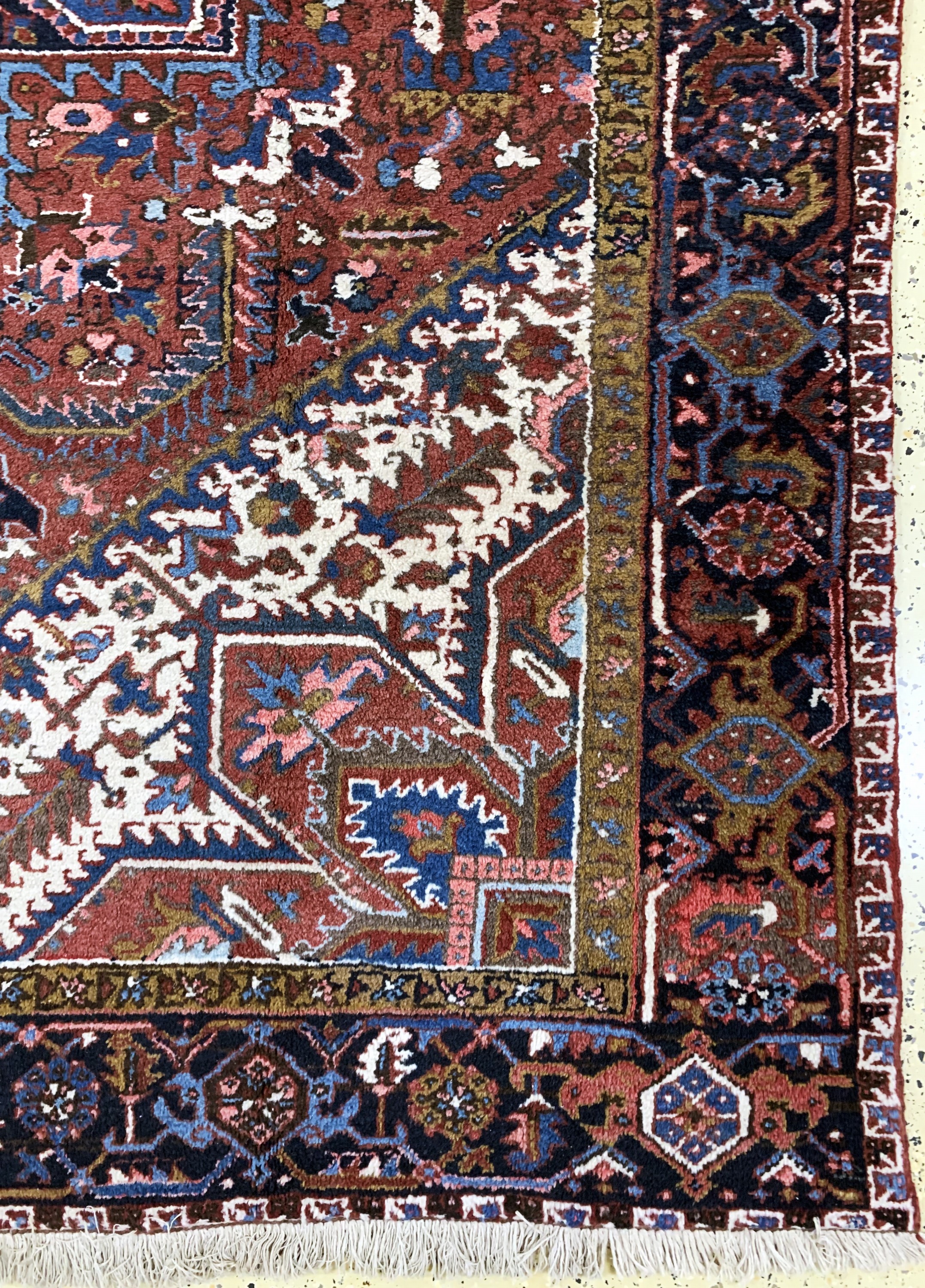 Detail a: Heriz alt, Persien, Mitte 20.Jhd, Wolle aufBaumwolle, ca. 312 x 222 cm, EHZ: 2