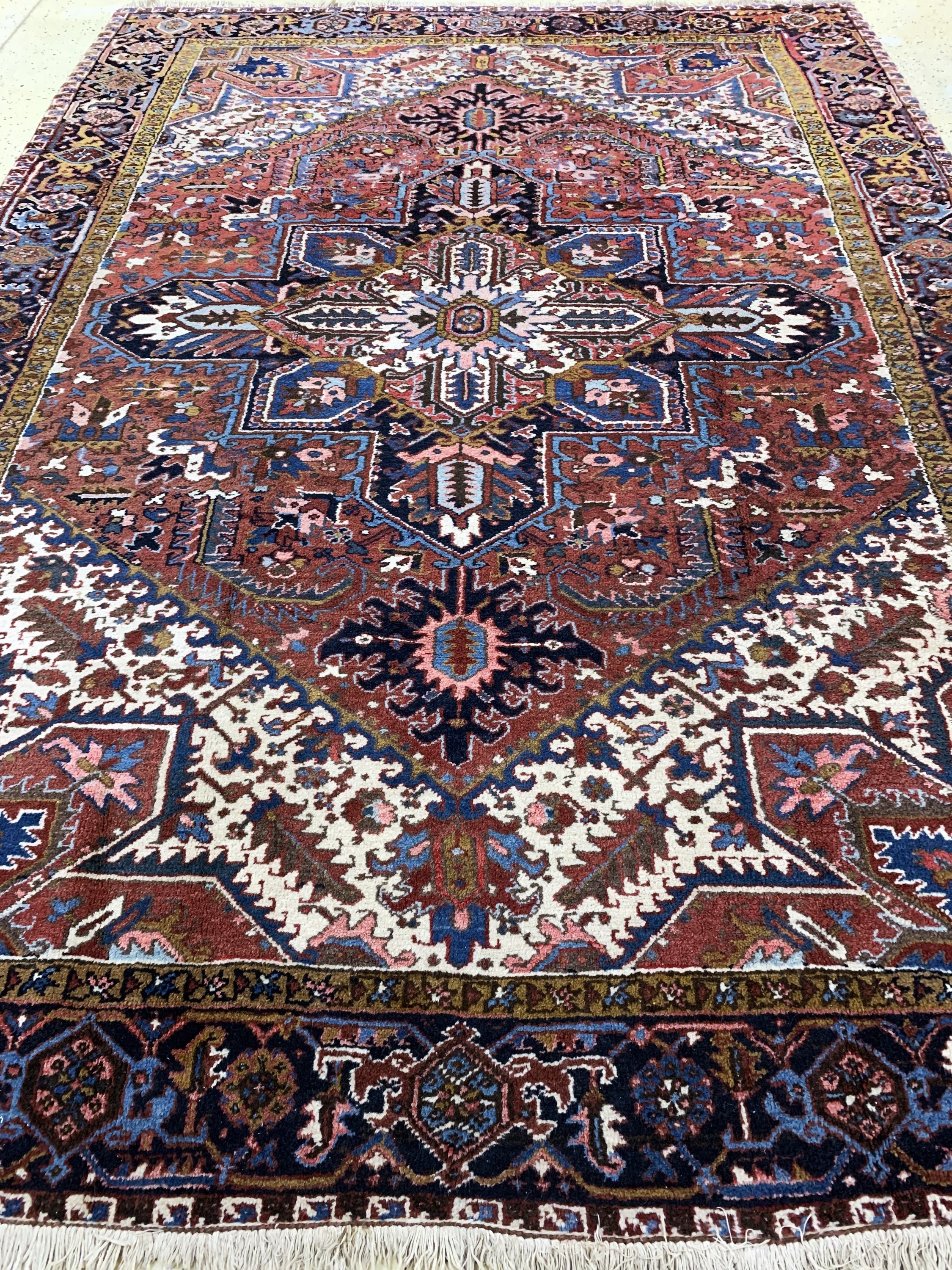 Detail f: Heriz alt, Persien, Mitte 20.Jhd, Wolle aufBaumwolle, ca. 312 x 222 cm, EHZ: 2