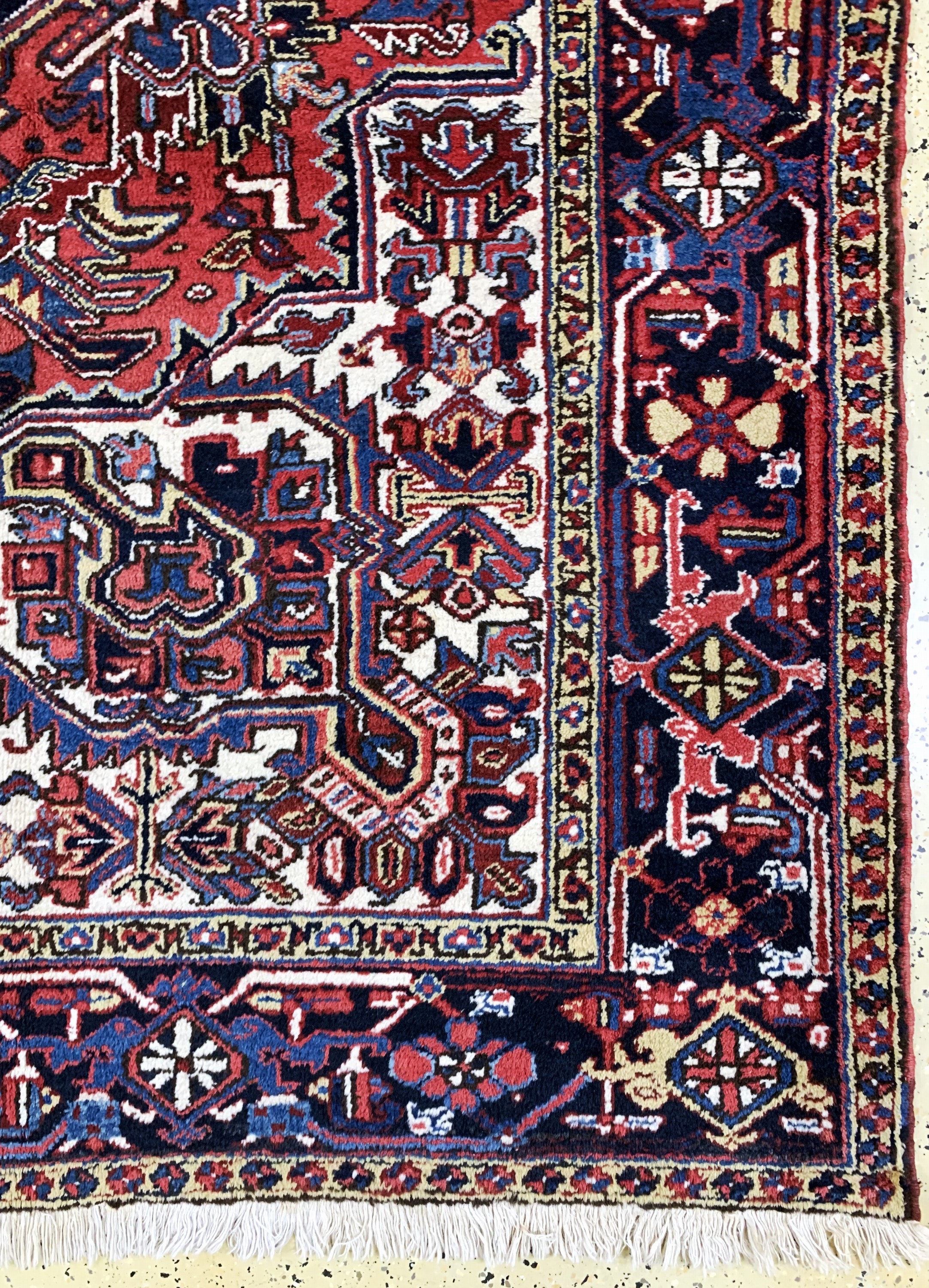 Detail a: Heriz alt, Persien, Mitte 20.Jhd, Wolle aufBaumwolle, ca. 352 x 254 cm, EHZ: 2