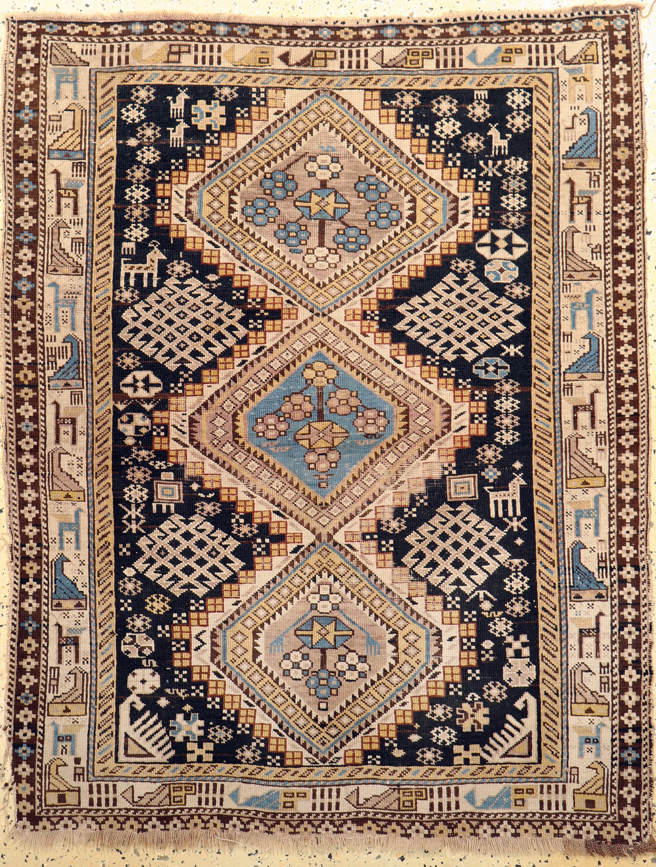 Schirwan antik, Kaukasus, 19.Jhd, Wolle aufWolle, ca. 145 x 115 cm, EHZ: 4
