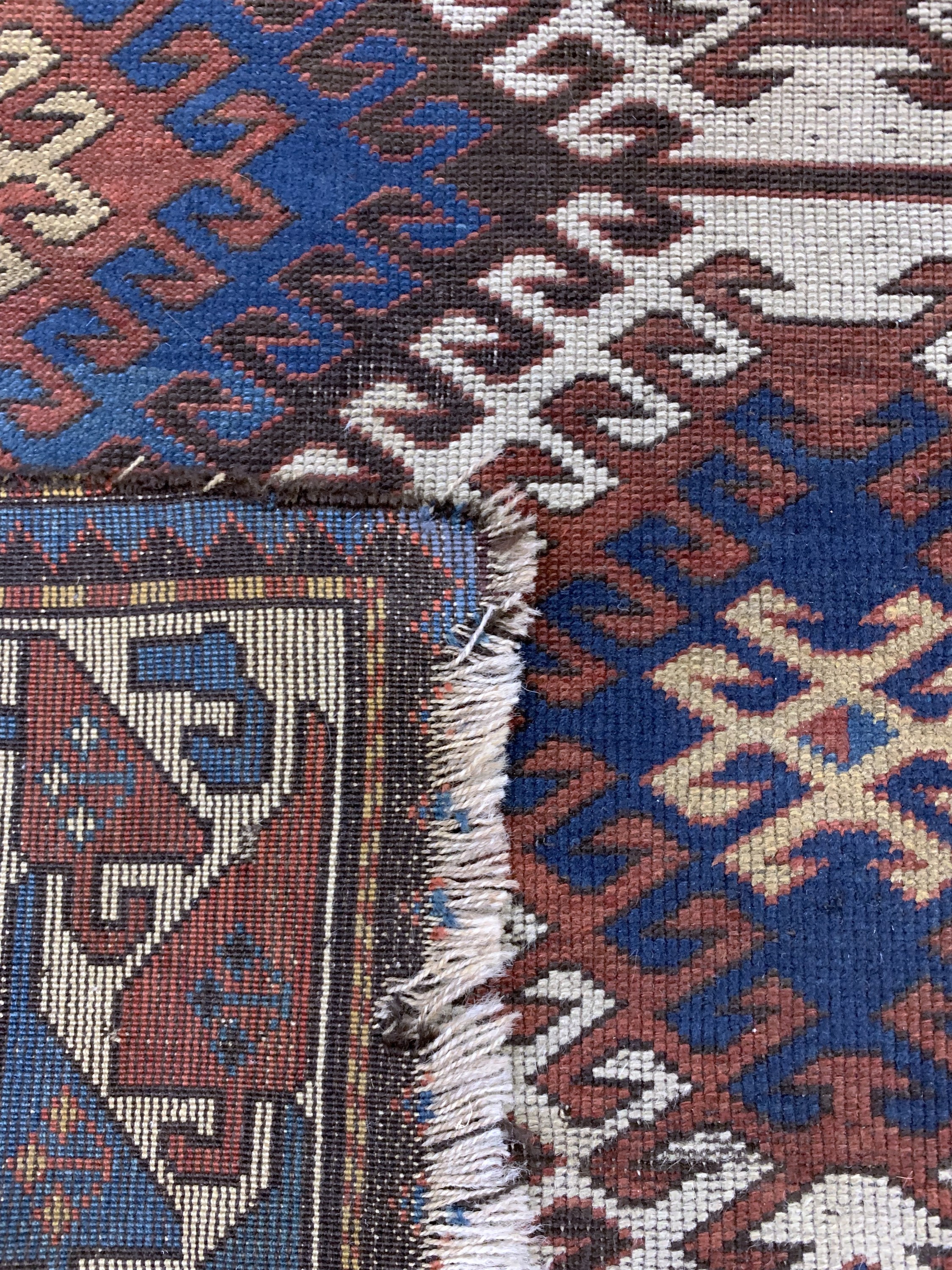 Detail e: "Bordjalou"kazak antik, Kaukasus, 19.Jhd, Wolle auf Wolle, ca. 195 x 125 cm, EHZ: 3-4