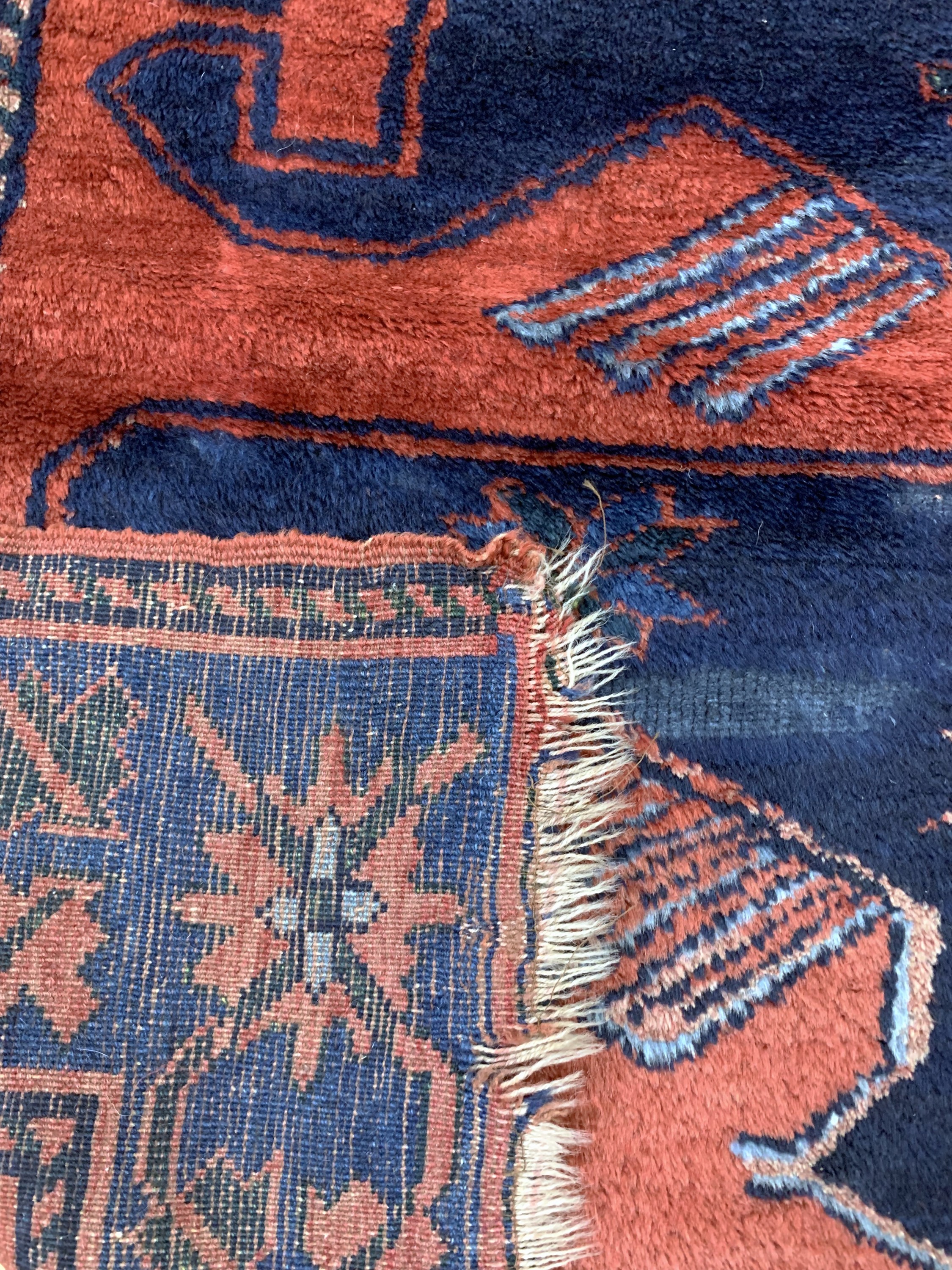 Detail e: Kazak antik, Kaukasus, um 1900, Wolle auf Wolle, ca. 214 x 125 cm, EHZ: 3-4