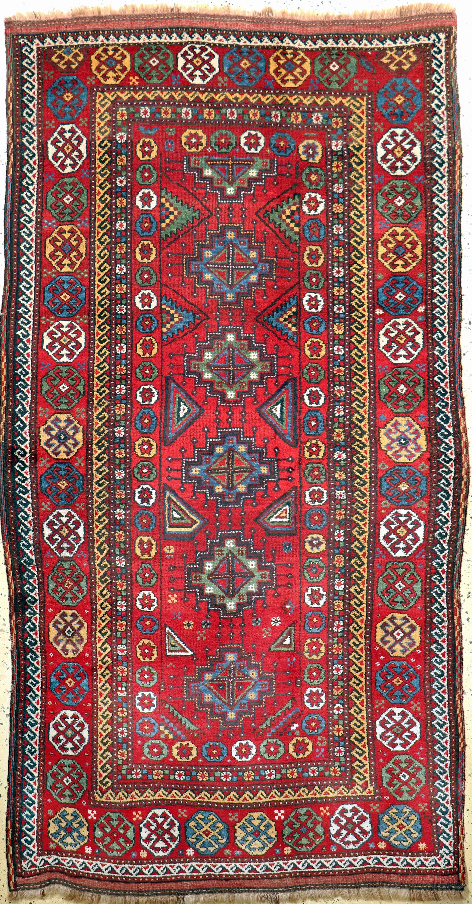 Kurdischer Dorfteppich, Türkei, Anfang 20.Jhd, Wolle auf Wolle, ca. 235 x 125 cm, EHZ: 2