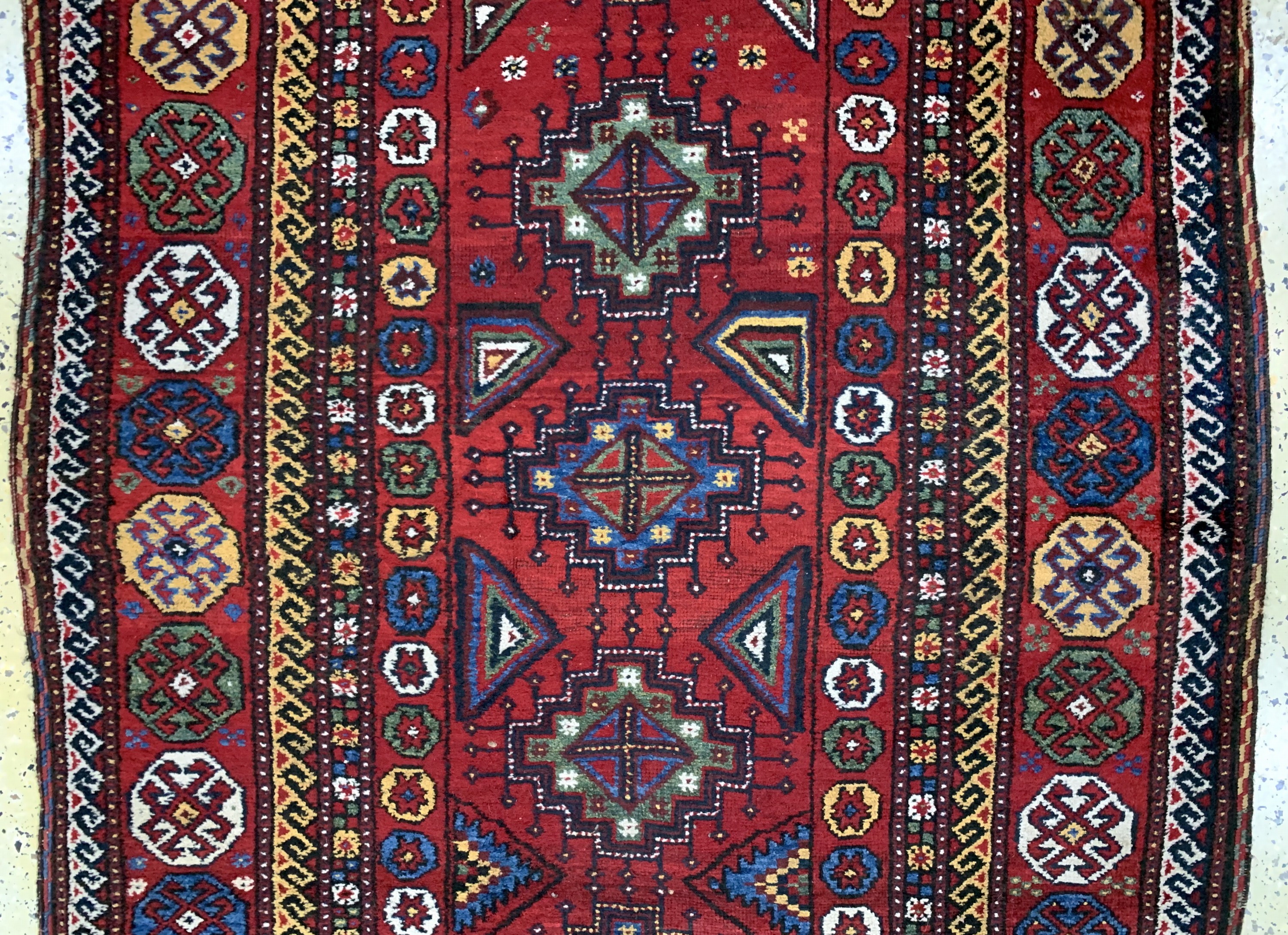 Detail b: Kurdischer Dorfteppich, Türkei, Anfang 20.Jhd, Wolle auf Wolle, ca. 235 x 125 cm, EHZ: 2