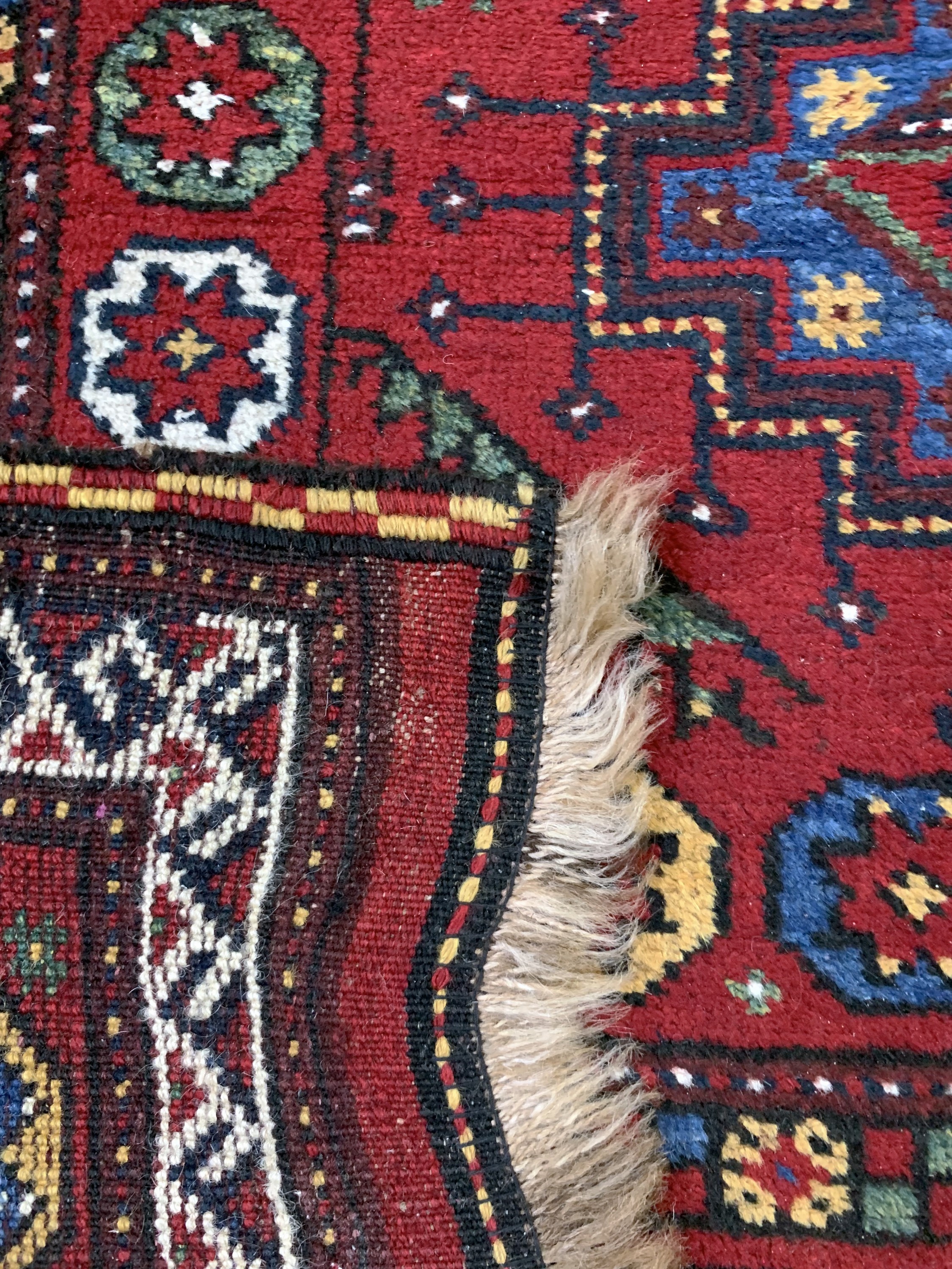 Detail e: Kurdischer Dorfteppich, Türkei, Anfang 20.Jhd, Wolle auf Wolle, ca. 235 x 125 cm, EHZ: 2
