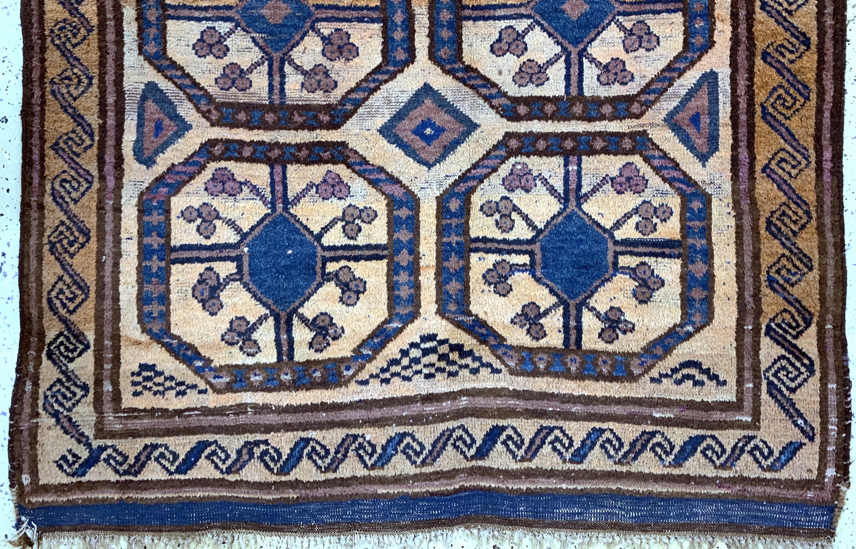 Detail c: Luri antik, Persien, um 1900, Wolle auf Wolle, ca. 205 x 140 cm, EHZ: 3