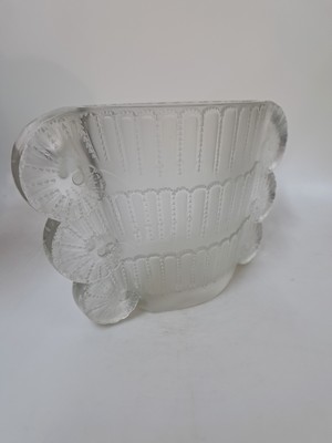 26932977c - Große Jaffa-Vase, Lalique, Entwurf 1937, Kristallglas, mattiert und poliert, ...