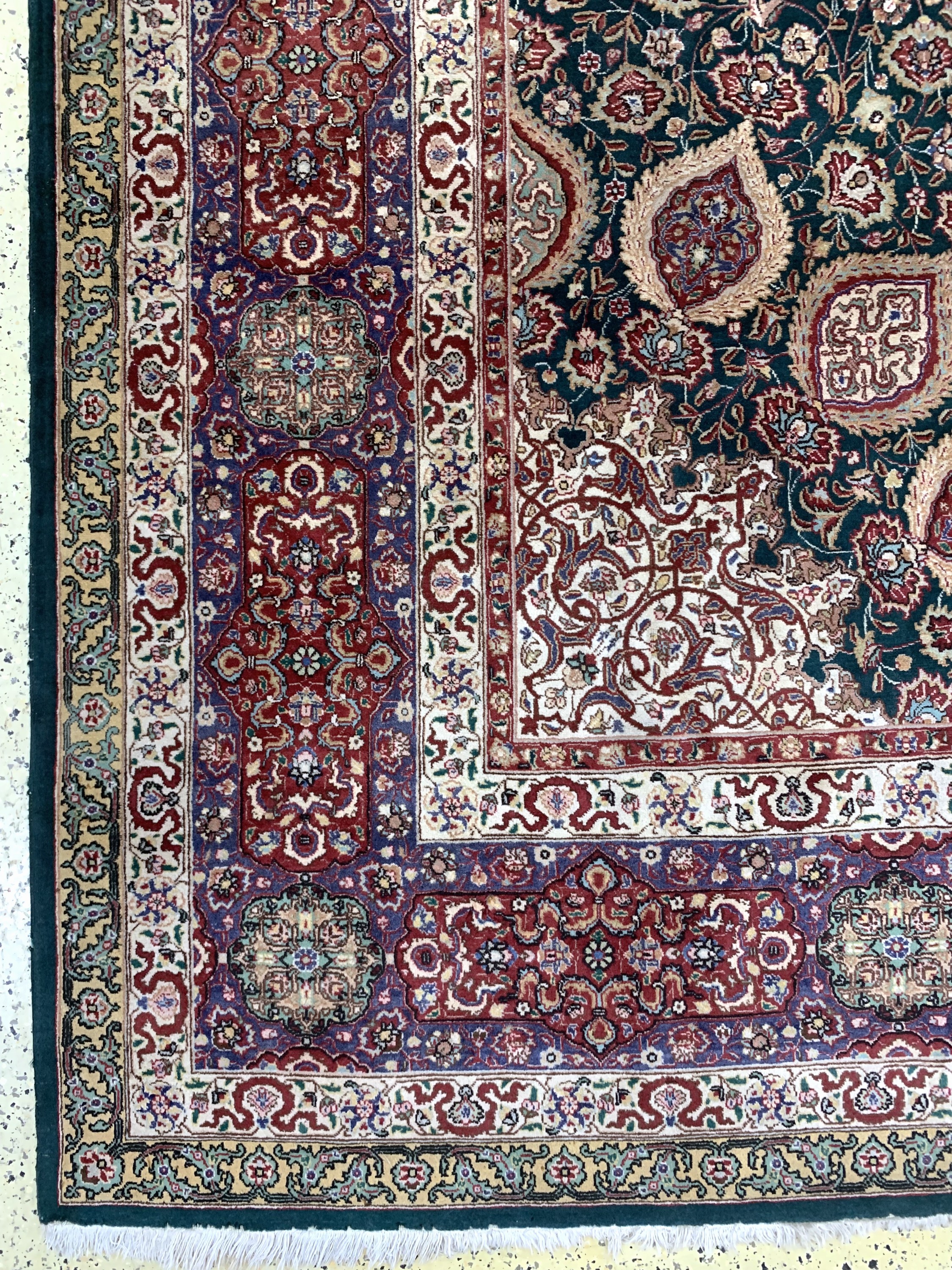 Detail c: Täbriz"Sheikh-Safi"Muster, Persien, Anfang 20.Jhd, Wolle auf Baumwolle, ca. 497 x 338 cm,EHZ: 2