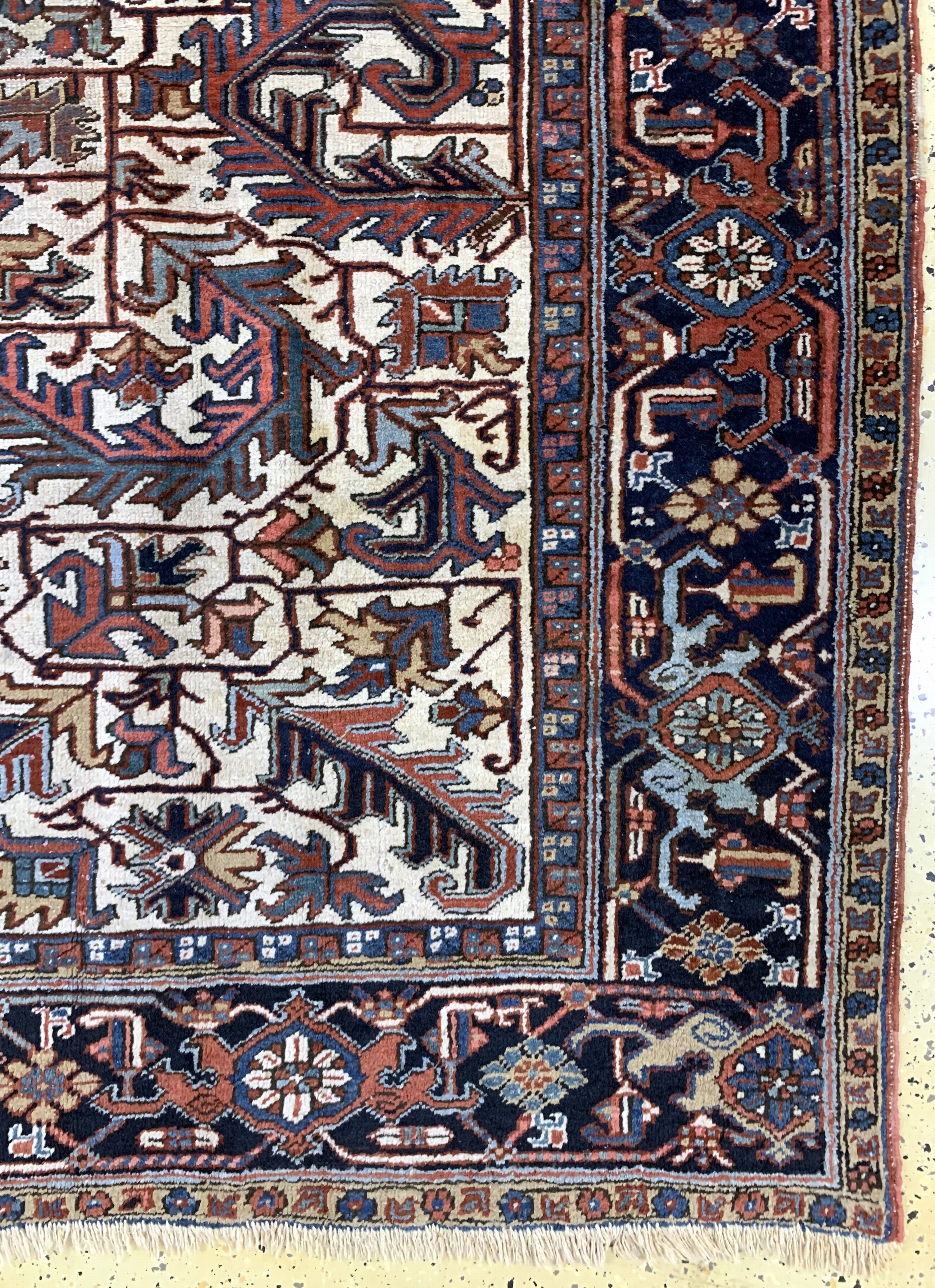 Detail a: Heriz alt, Persien, Anfang 20.Jhd, Wolle auf Baumwolle, ca. 335 x 225 cm, EHZ: 3