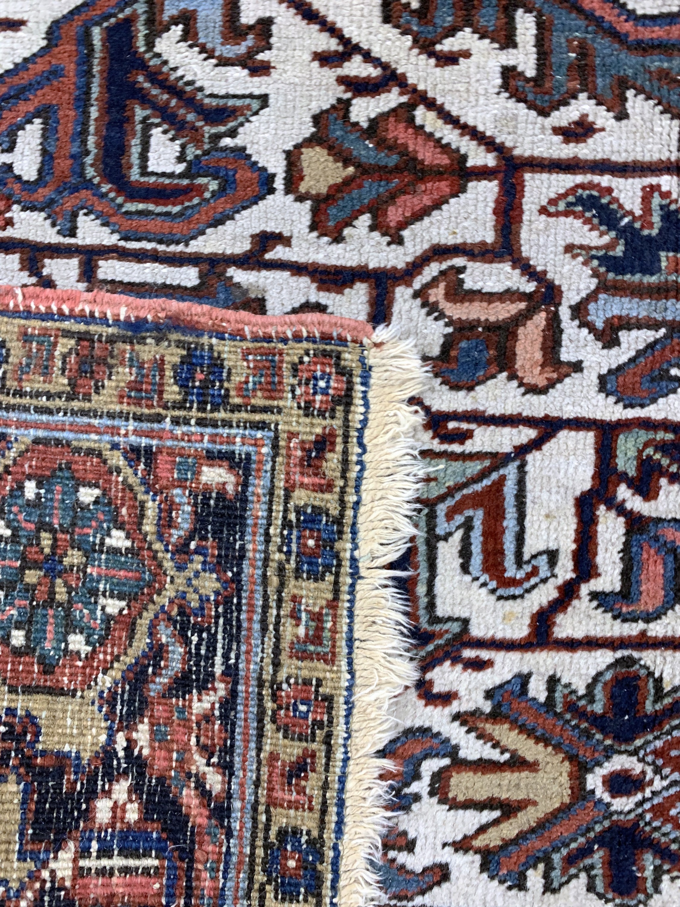 Detail g: Heriz alt, Persien, Anfang 20.Jhd, Wolle auf Baumwolle, ca. 335 x 225 cm, EHZ: 3