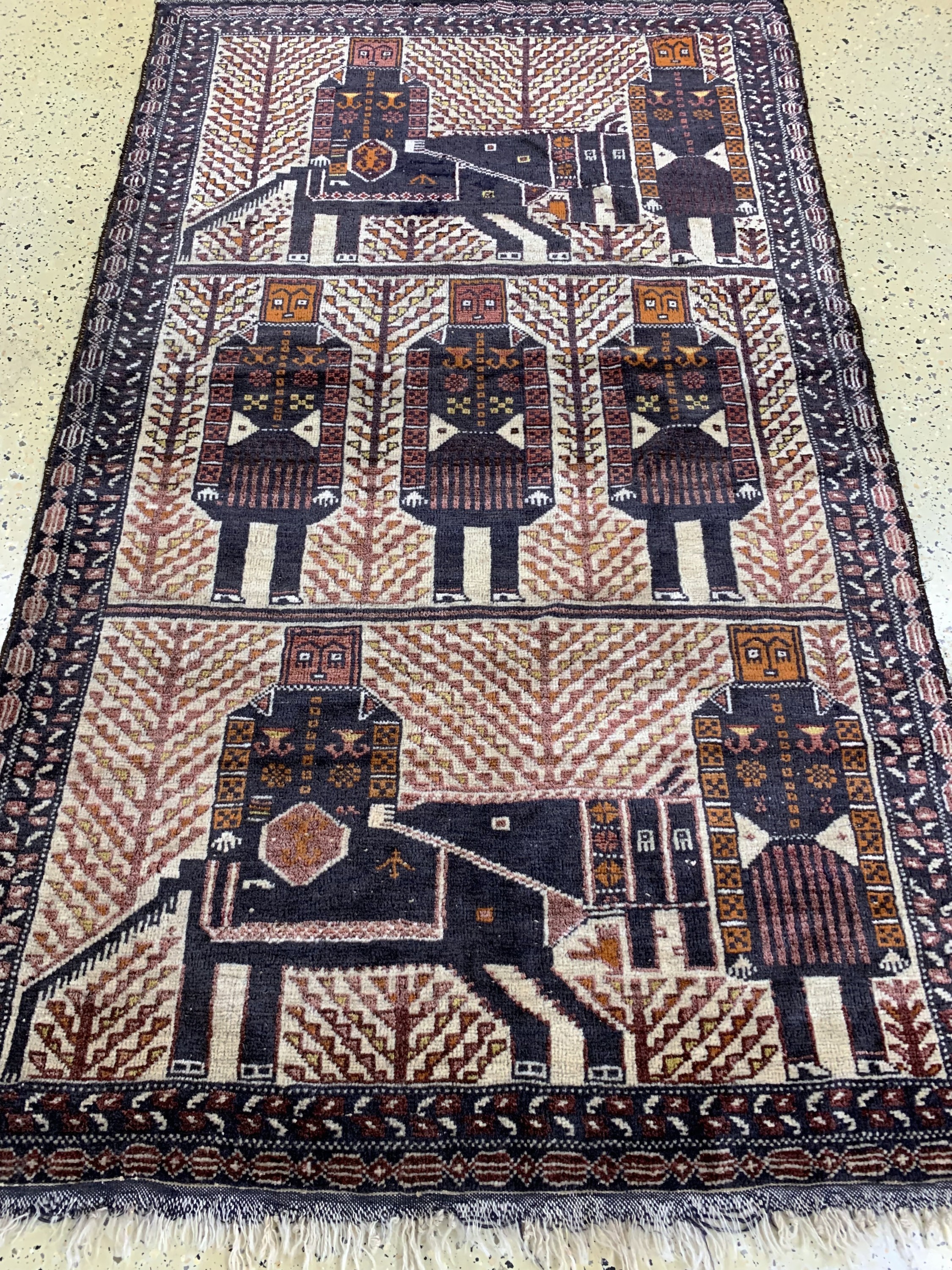 Detail d: Belutsch alt, Afghanistan, Anfang 20.Jhd, Wolle auf Wolle, ca. 195 x 120 cm, EHZ: 2