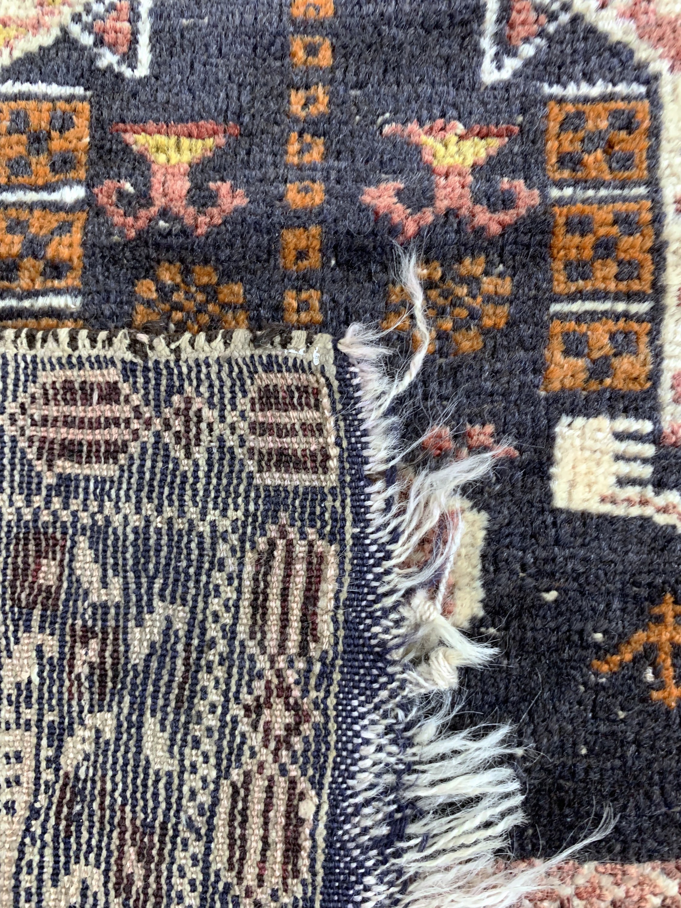 Detail e: Belutsch alt, Afghanistan, Anfang 20.Jhd, Wolle auf Wolle, ca. 195 x 120 cm, EHZ: 2