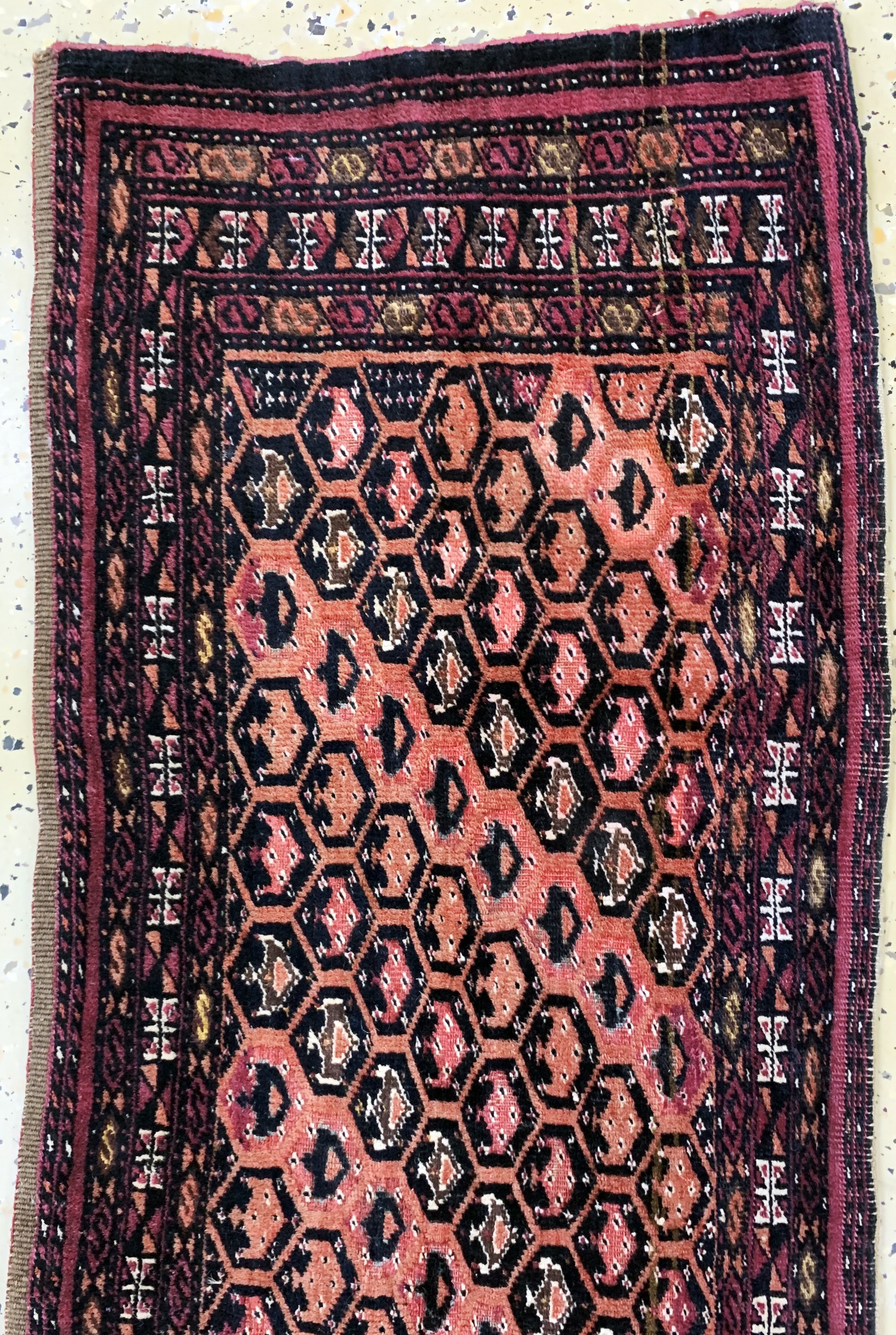Detail a: "Saryk"Torba antik, Turkmenistan, 19.Jhd, Wolle mit Seide auf Wolle, ca. 130 x 40 cm, EHZ: 2-3