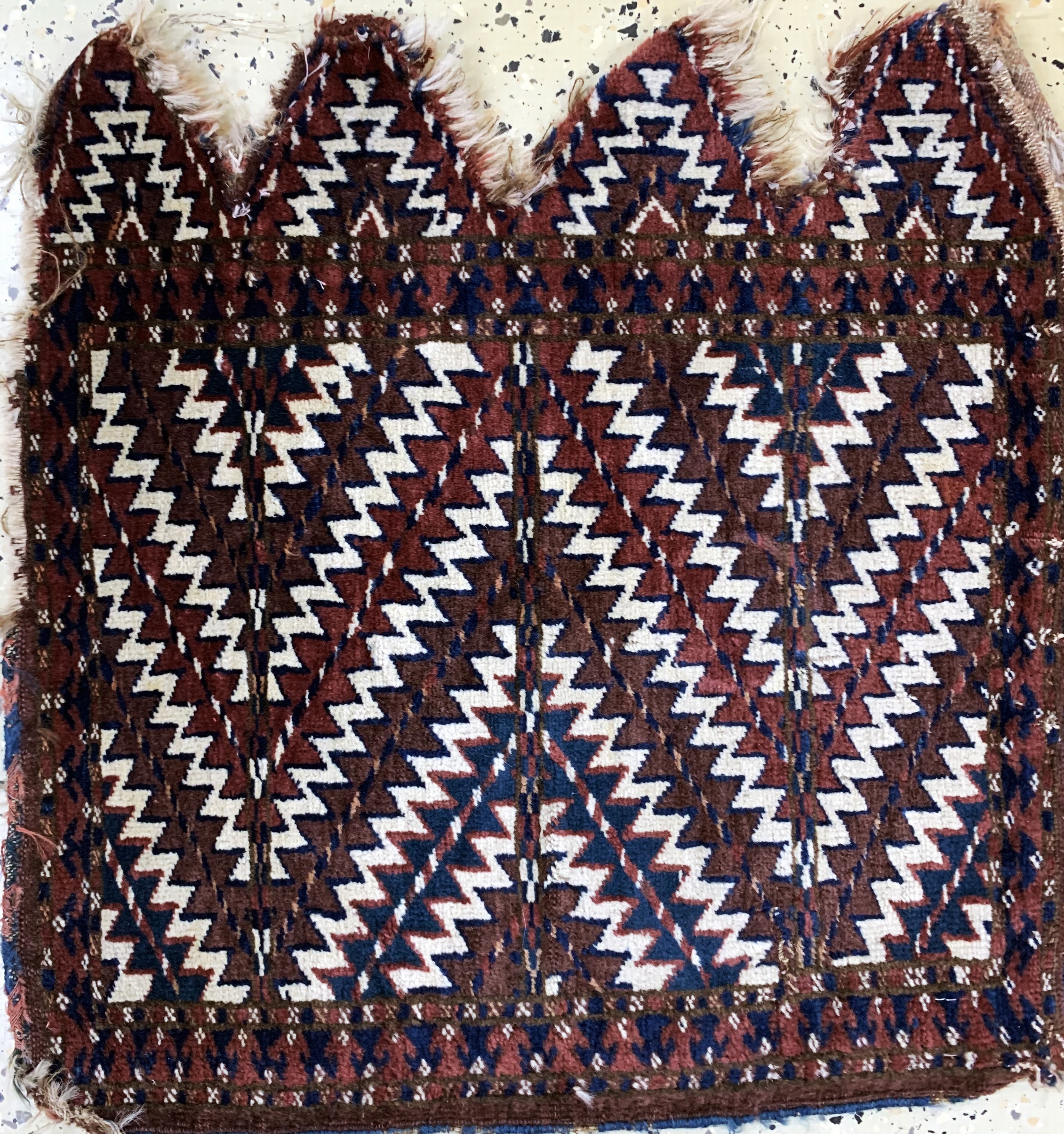 Detail a: 2 lots Jomud"Ok-Bash"antik, Turkmenistan, 19.Jhd, Wolle auf Wolle, ca. 60 x 50 cm, EHZ: 2-3