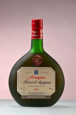 Image 26933138 - 1 Flasche 1952 Baron de Sigognac, Vintage Armagnac, ca. 700ml, 40%Vol., in orig. ...