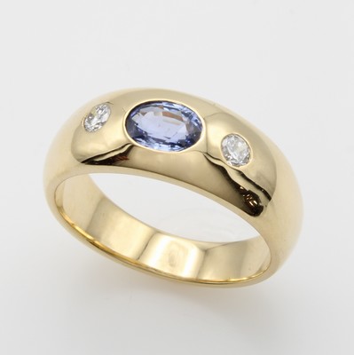 26933142a - Bandring mit Saphir und Brillanten, GG 750/000, oval facett. Saphir ca. 0.9 ct, 2 Brill. ...