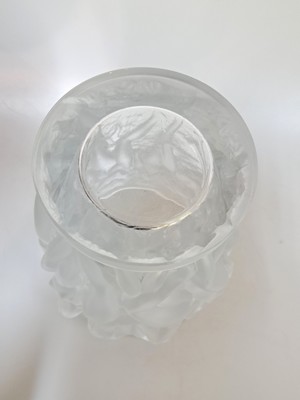 26933155g - Paar Kratervasen Lalique, France, 2. Hälfte 20. Jh., Versailles, Kristallglas, ...