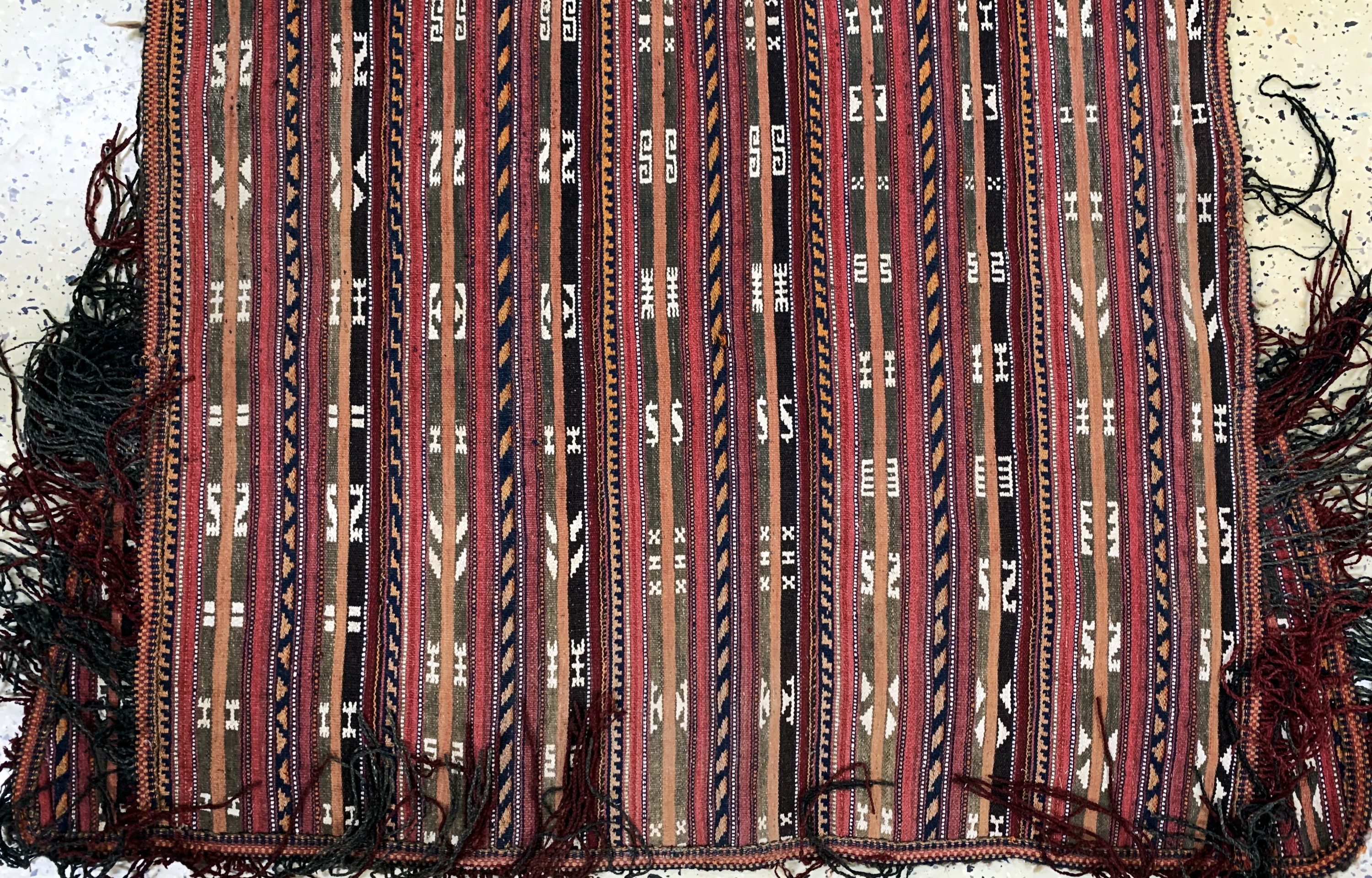 Detail b: Yomud"Pferde-Decke"antik, Turkmenistan, um 1900, Wolle auf Wolle, ca. 135 x 125 cm, EHZ: 2-3