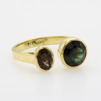 Image 26933561 - Ring mit Turmalinen, GG 585/000, 1 ovaler u. 1 runder Turmalin zus. ca. 2.65 ct, Ring- ...