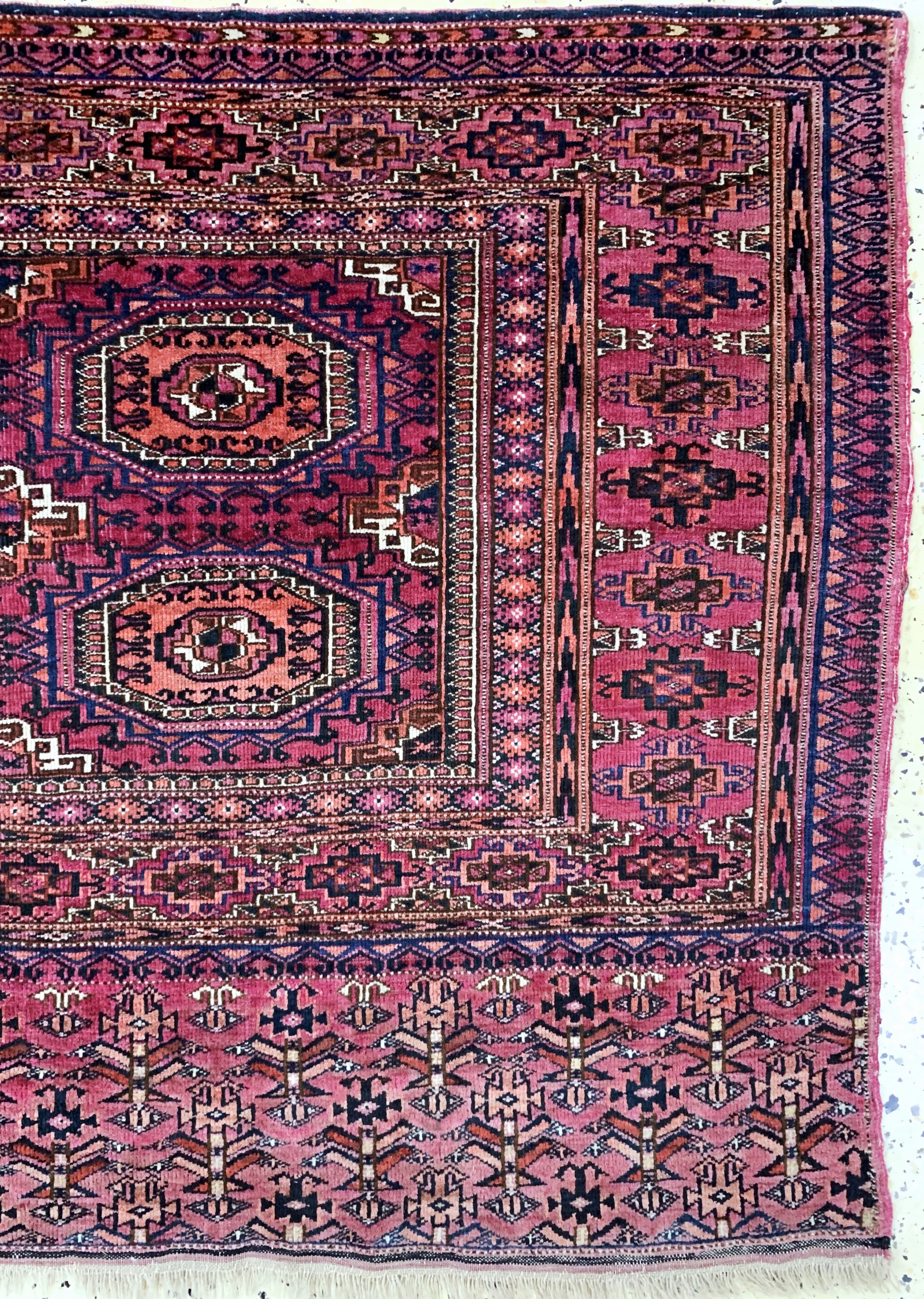 Detail a: Tekke Tschowal antik, Turkmenistan, 19.Jhd,Wolle auf Wolle, ca. 150 x 80 cm, EHZ: 3