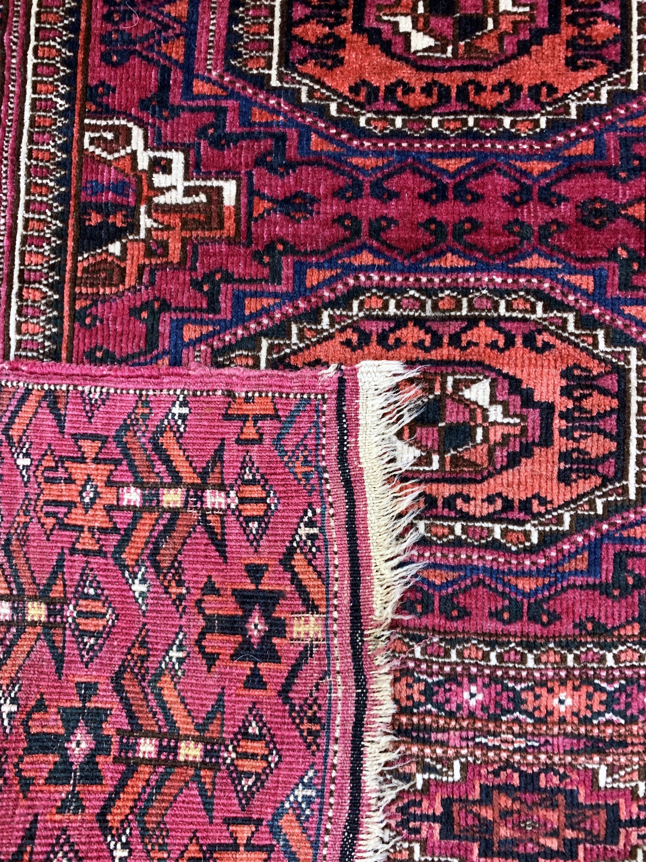 Detail d: Tekke Tschowal antik, Turkmenistan, 19.Jhd,Wolle auf Wolle, ca. 150 x 80 cm, EHZ: 3