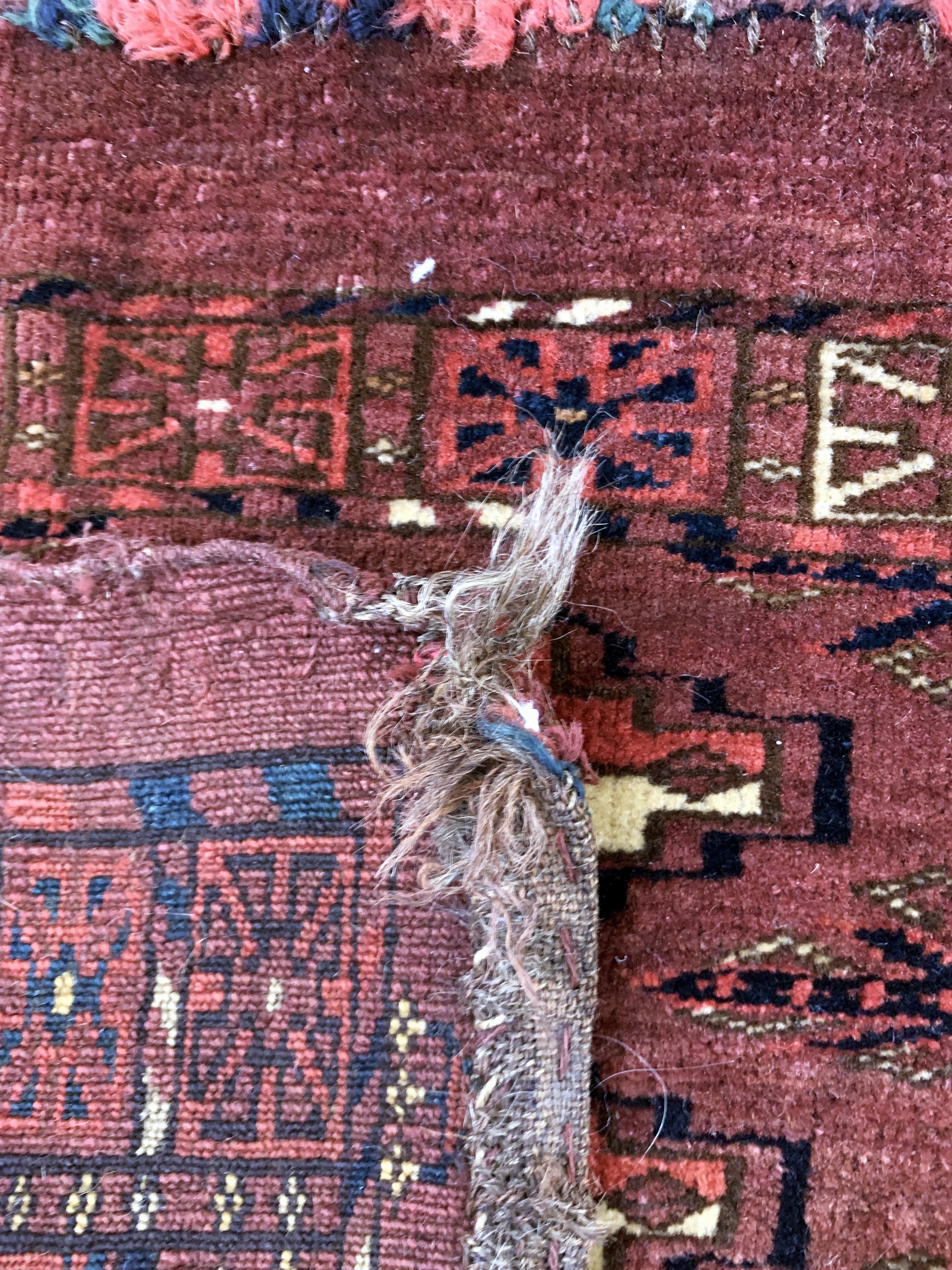 Detail d: Ersari Tschowal antik, Turkmenistan, 19.Jhd, Wolle auf Wolle, ca. 95 x 40 cm, EHZ: 4