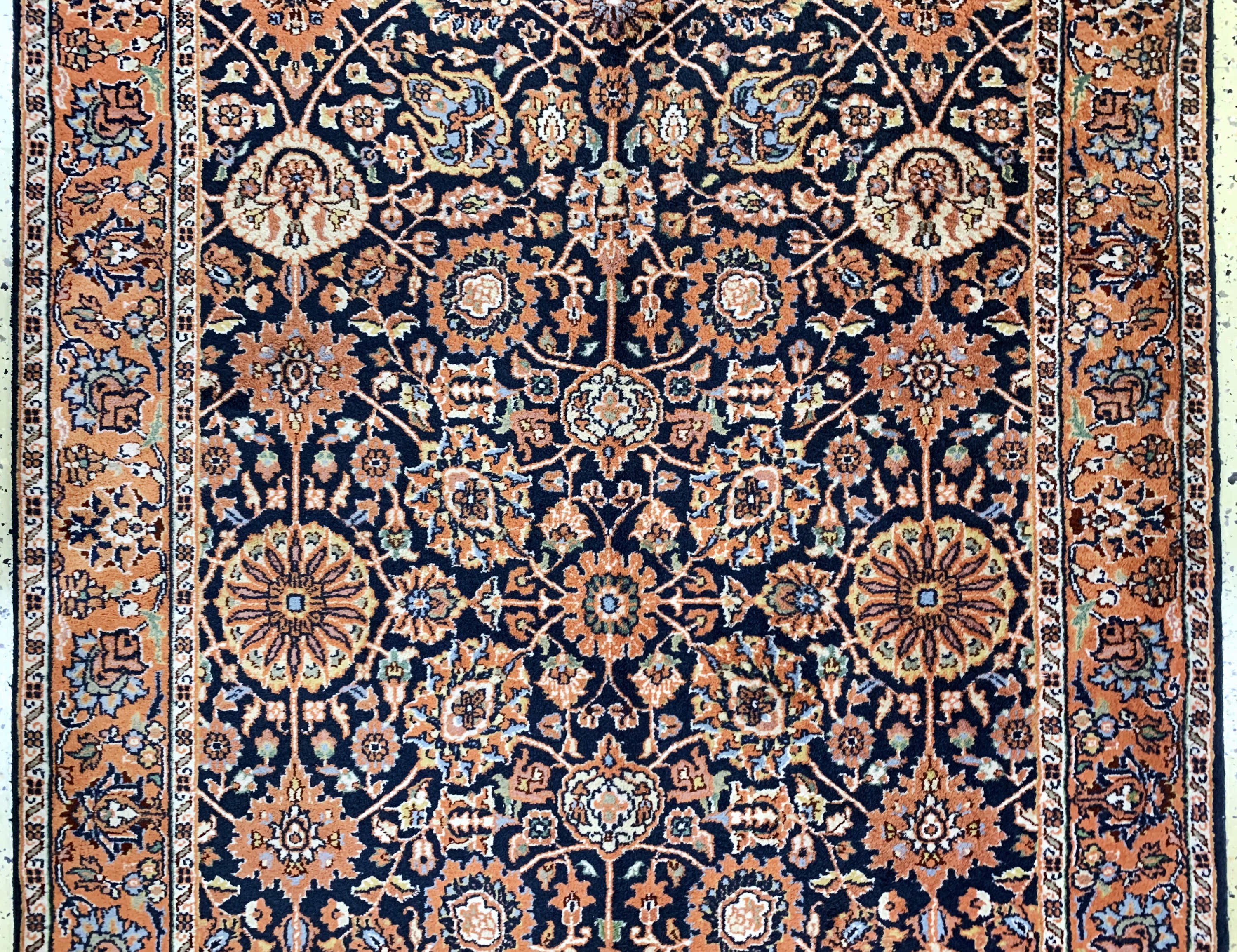 Detail d: Sarogh fein, Indien, Korkwolle auf Baumwolle, ca. 370 x 130 cm, EHZ: 2