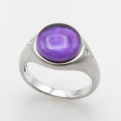Image Ring mit Amethyst und Brillanten, WG 585/000, z.T. matt., 4 Brill. zus. ca. 0.06 ct ...