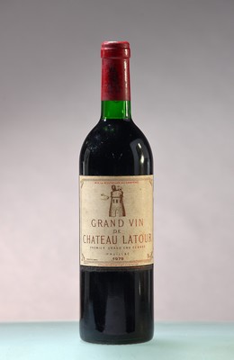 Image 26934112 - 1 Fl. 1979 Chateau Latour, Premier Grand Cru Classé, Pauillac, 75 cl., upper Mid ...