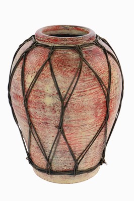 Image 26934862 - Balustervase, Terracotta, rot u. ockerfarben changierend koloriert, netzartiges Geflecht ...