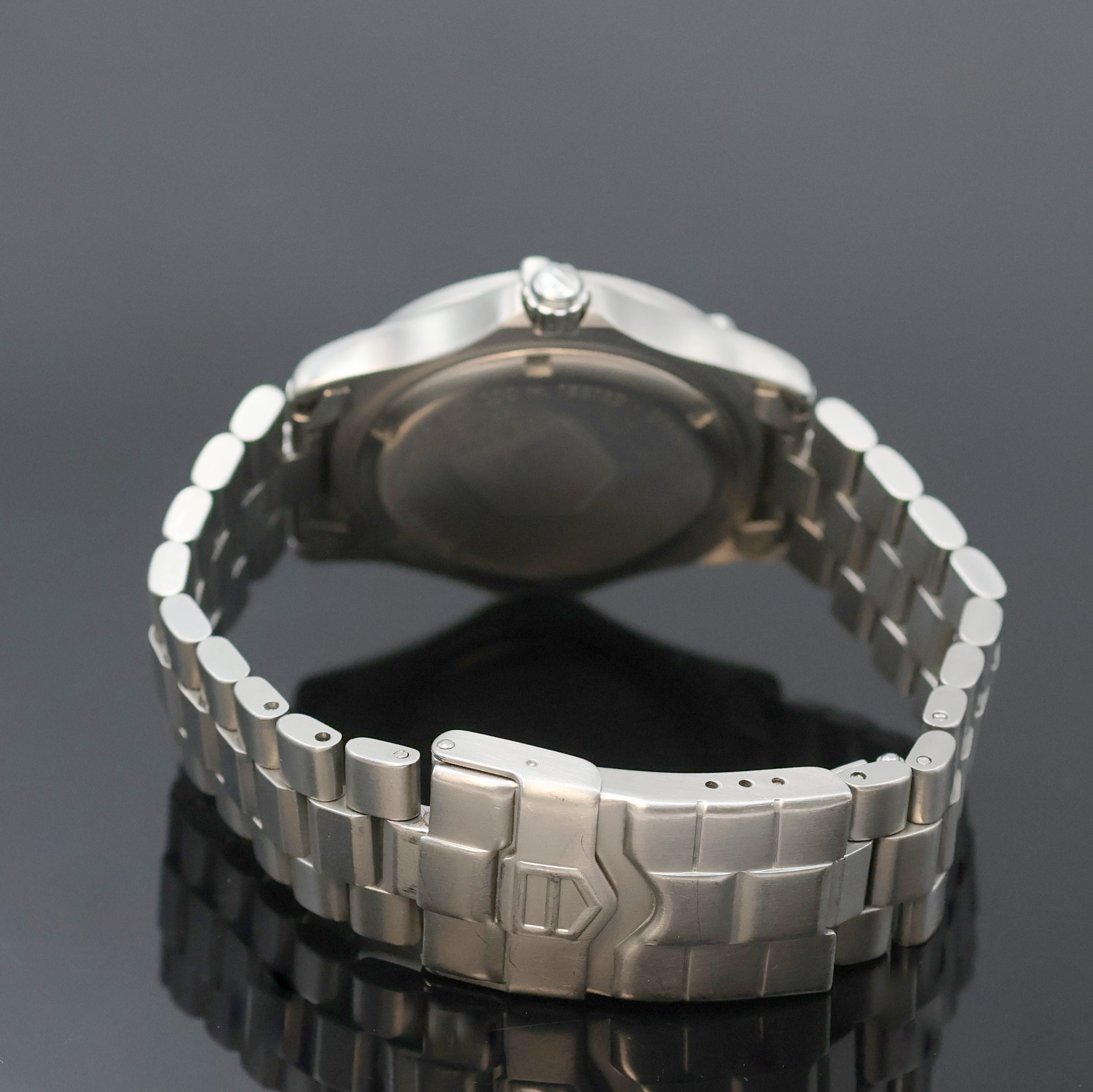 Detail b: TAG HEUER Professional Armbanduhr in Stahl Referenz WK 1113, Schweiz um 2000, quarz, Lünette m. 60er-Teilung, eins. drehb., Boden u. Krone verschr., ...