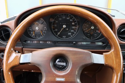 26935084j - Mercedes-Benz 280 SLC, Fahrgestellnummer: 10702210002151, EZ 05/1976, 4. Hand, ...