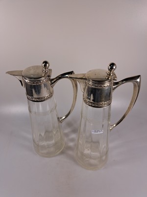 26935086a - Paar Karaffen mit Silbermonturen, Österreich/Ungarn, um 1900, 800er Silber, ...