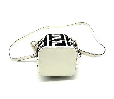 Image 26935125f - FENDI