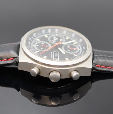 26935482c - Armbandchronograph in mattiertem Stahlgehäuse, Schweiz um 1980, Automatik, 2-tlg. ...