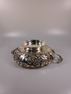 26935590k - Doppelhenkelschale, Jugendstil, um 1900, Österreich-Ungarn, floraler Dekor, Korpus ...