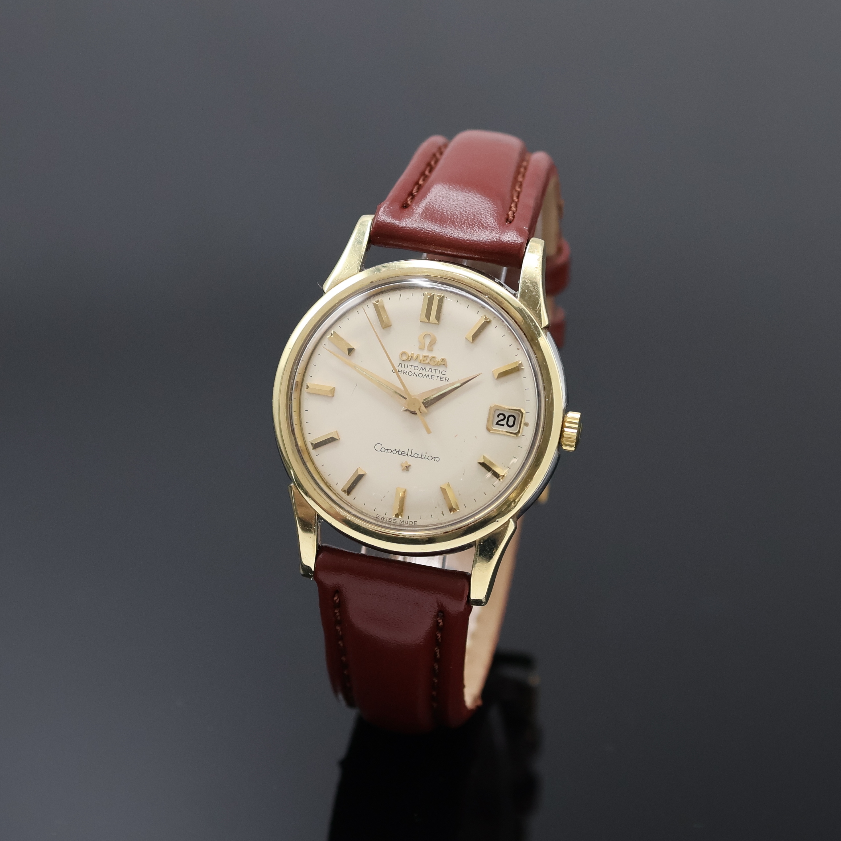OMEGA Constellation Herrenarmbanduhr in Stahl/Gold Referenz 14393, Schweiz um 1962, Automatik, verschr. Boden m. Sternwarten- Plakette in Gold, silb. ...