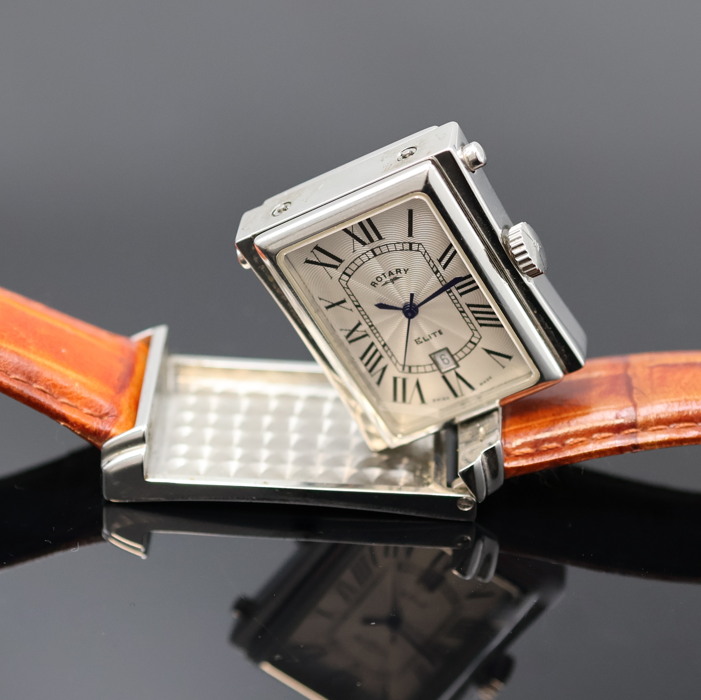 Detail f: ROTARY Herrenarmbanduhr Serie Elite Referenz 10830 mit 2 Zifferblättern, Schweiz um 2005, quarz, ausklappbares Wendegeh. in Stahl inkl. orig. ...