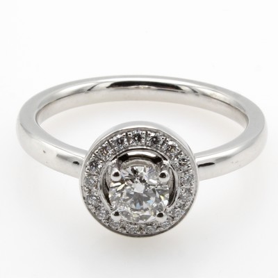 Image Ring mit Brillanten, WG 750/000, Mittelsteinu. Besatzbrill. zus. ca. 0.57 ct ...