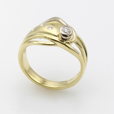 Image 26937015 - Ring mit Brillanten, GG 585/000, z.T. matt.,4 Brill. zus. ca. 0.11 ct Weiß/p, RW ...