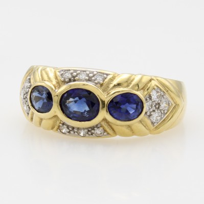 Image Ring mit Saphiren und Brillanten, GG 750/000, 3 ovale Saphire, Brill. in rhod. Fassungen ...