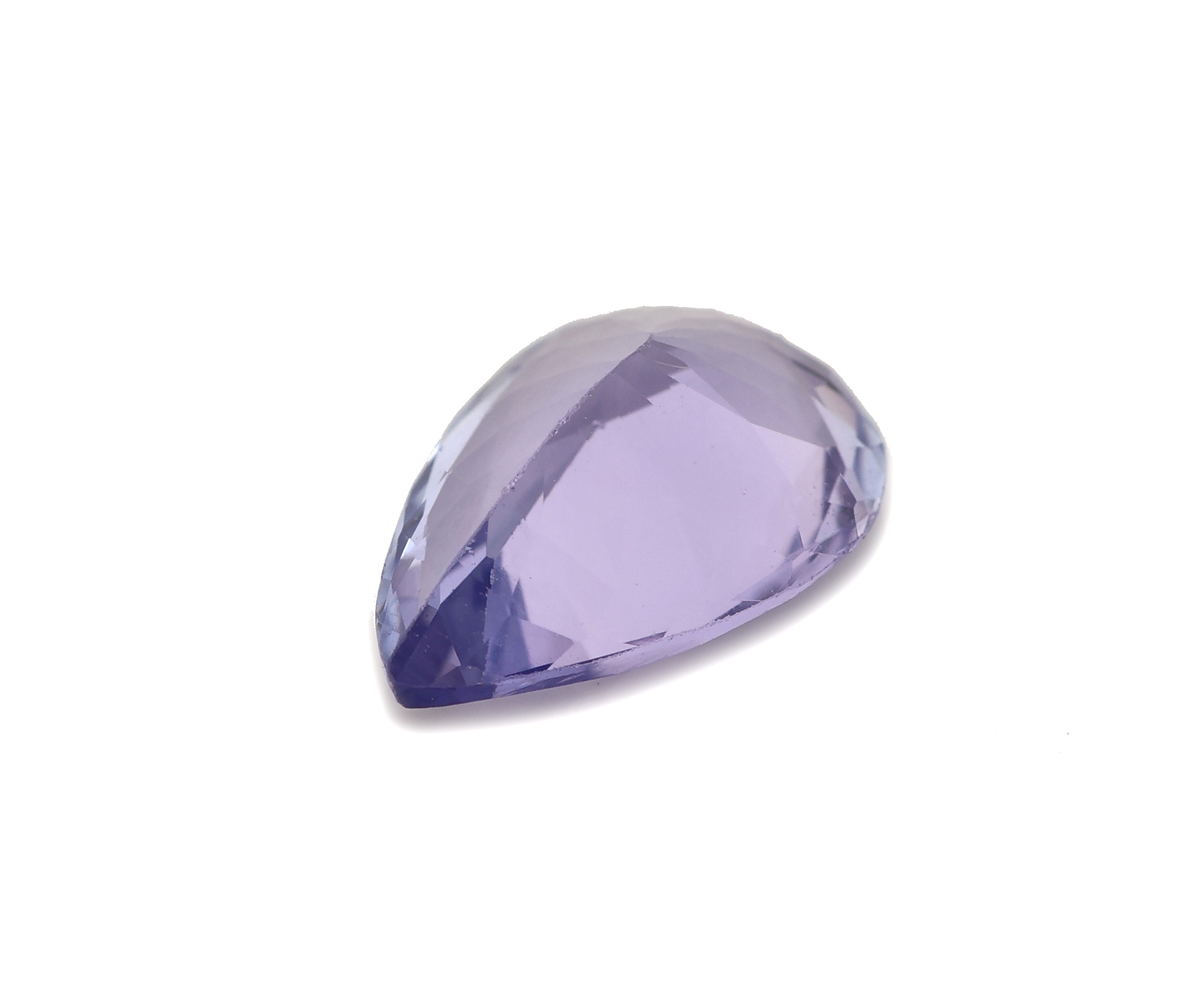 Detail b: Loser Tansanit, ca. 1.54 ct, facett. Tropfen